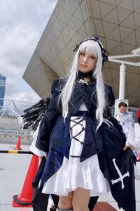 Rating: Safe Score: 0 Tags: 1girl 3d bangs blurry depth_of_field dress gothic_lolita lolita_fashion long_hair long_sleeves looking_at_viewer photo red_eyes ribbon solo standing suigintou User: admin