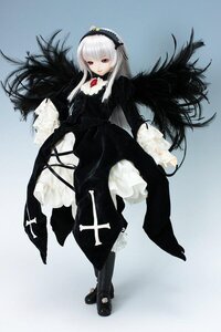 Rating: Safe Score: 0 Tags: 1girl black_dress black_wings boots doll dress feathers flower frills full_body gradient gradient_background hairband long_hair long_sleeves looking_at_viewer red_eyes rose solo suigintou wings User: admin