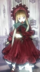 Rating: Safe Score: 0 Tags: 1girl blonde_hair blue_eyes bonnet bow curtains dress flower frills image indoors long_hair long_sleeves looking_at_viewer red_dress rose shinku solo standing User: admin