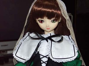 Rating: Safe Score: 0 Tags: 1girl bangs brown_hair capelet closed_mouth doll dress green_eyes heterochromia lace long_hair long_sleeves looking_at_viewer red_eyes solo suiseiseki upper_body User: admin