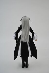 Rating: Safe Score: 0 Tags: 1girl black_coat black_dress boots coat doll dress long_hair long_sleeves solo standing suigintou User: admin