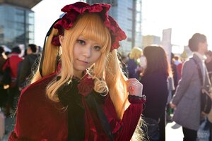 Rating: Safe Score: 0 Tags: 1girl 6+boys artist_name bangs blonde_hair blurry blurry_background city crowd day depth_of_field flower hat lips long_hair looking_at_viewer multiple_boys multiple_girls outdoors photo realistic rose shinku signature smile solo solo_focus User: admin