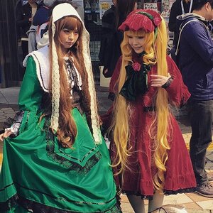 Rating: Safe Score: 0 Tags: 2girls blonde_hair dress flower hood long_hair multiple_cosplay multiple_girls standing tagme very_long_hair User: admin