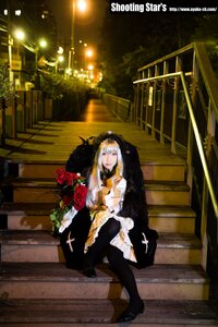 Rating: Safe Score: 0 Tags: 1girl blonde_hair dress flower long_hair red_eyes red_rose rose sitting solo suigintou User: admin