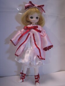 Rating: Safe Score: 0 Tags: 1girl blonde_hair bow doll dress hinaichigo long_sleeves looking_at_viewer medicine_melancholy photo puffy_sleeves red_footwear red_ribbon ribbon shoes short_hair smile solo standing User: admin