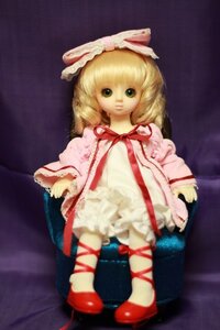 Rating: Safe Score: 0 Tags: 1girl blonde_hair bow cross-laced_footwear doll dress frills full_body green_eyes hina_ichigo hinaichigo leg_ribbon looking_at_viewer red_footwear red_ribbon ribbon shoes solo standing User: admin