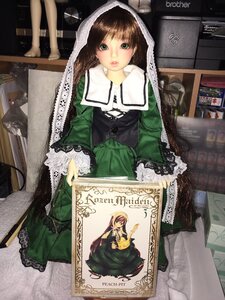 Rating: Safe Score: 0 Tags: 1girl bangs brown_hair doll dress green_dress green_eyes long_hair long_sleeves solo standing suiseiseki very_long_hair User: admin