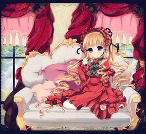 Rating: Safe Score: 0 Tags: 1girl auto_tagged barefoot bed blonde_hair blue_eyes curtains dress drill_hair flower frills image letterboxed long_hair looking_at_viewer pillow rose shinku sitting solo User: admin