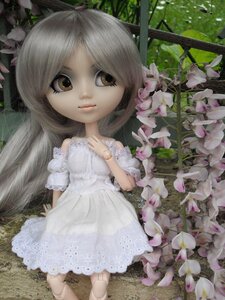 Rating: Safe Score: 0 Tags: 1girl barasuishou brown_eyes doll dress flower lips long_hair looking_at_viewer solo white_dress User: admin