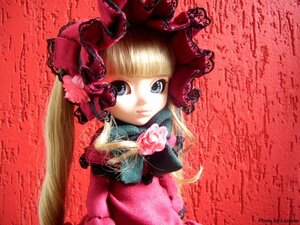 Rating: Safe Score: 0 Tags: 1girl bangs blonde_hair blue_eyes bow doll dress flower long_hair looking_at_viewer red_dress rose shinku solo upper_body User: admin