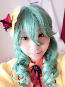 Rating: Safe Score: 0 Tags: 1girl aqua_hair blurry blurry_background blurry_foreground bug butterfly closed_mouth depth_of_field flower green_eyes green_hair hair_between_eyes insect kanaria lips looking_at_viewer ribbon smile solo User: admin