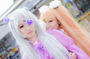 Rating: Safe Score: 0 Tags: 2girls 3d 91076 blonde_hair blurry blurry_background depth_of_field flower hair_ornament lips long_hair looking_at_viewer multiple_cosplay multiple_girls photo siblings tagme User: admin