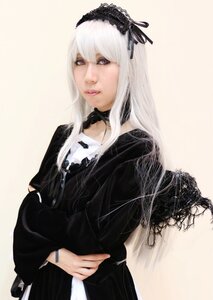 Rating: Safe Score: 0 Tags: 1girl choker closed_mouth hairband lips long_hair long_sleeves looking_at_viewer simple_background solo suigintou upper_body User: admin