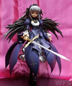 Rating: Safe Score: 0 Tags: 1girl black_wings doll dress flower frills hairband long_hair long_sleeves looking_at_viewer pink_eyes puffy_sleeves red_eyes ribbon rose silver_hair solo standing suigintou weapon wings User: admin