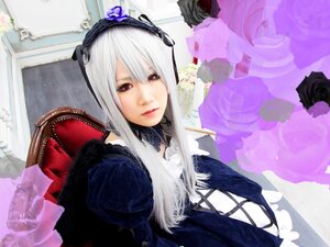 Rating: Safe Score: 0 Tags: 1girl dress flower hairband lips long_hair long_sleeves looking_at_viewer purple_rose red_eyes rose silver_hair solo suigintou User: admin