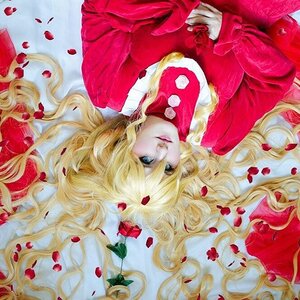 Rating: Safe Score: 0 Tags: 1girl blonde_hair blue_eyes flower lips long_hair lying petals rose rose_petals shinku solo traditional_media very_long_hair User: admin