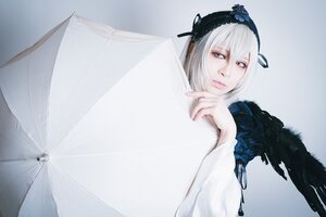 Rating: Safe Score: 0 Tags: 1girl closed_mouth hairband lips solo suigintou umbrella white_hair User: admin