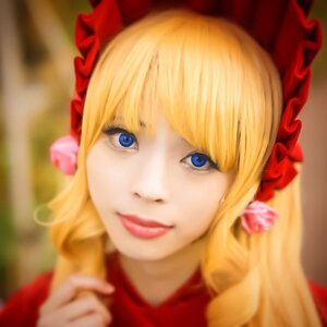 Rating: Safe Score: 0 Tags: 1girl blonde_hair blue_eyes blurry blurry_background blurry_foreground bow depth_of_field earrings eyelashes jewelry looking_at_viewer photo portrait shinku smile solo User: admin