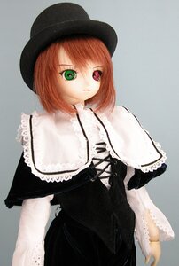 Rating: Safe Score: 0 Tags: 1girl auto_tagged bangs capelet doll dress expressionless green_eyes grey_background hat heterochromia long_sleeves looking_at_viewer red_eyes short_hair simple_background solo souseiseki standing User: admin