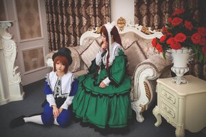 Rating: Safe Score: 0 Tags: brown_hair dress flower green_dress hat long_sleeves multiple_cosplay painting_(object) red_flower red_rose rose sitting souseiseki suiseiseki tagme vase User: admin