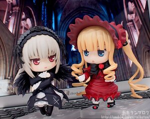 Rating: Safe Score: 0 Tags: 2girls black_wings blonde_hair blue_eyes bonnet chibi doll dress drill_hair flower long_hair long_sleeves looking_at_viewer multiple_dolls multiple_girls red_dress red_eyes rose shinku standing suigintou tagme wings User: admin