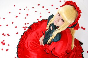 Rating: Safe Score: 0 Tags: 1girl blonde_hair blunt_bangs bonnet dress flower lips long_hair looking_at_viewer petals red_dress red_eyes rose rose_petals shinku sitting solo striped User: admin