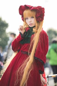 Rating: Safe Score: 0 Tags: 1girl blonde_hair blue_eyes blurry blurry_background bonnet depth_of_field dress flower lips long_hair long_sleeves looking_at_viewer red_dress rose shinku solo very_long_hair User: admin