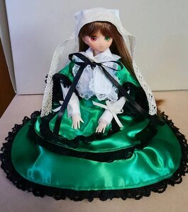 Rating: Safe Score: 0 Tags: 1girl bangs brown_hair doll dress frills full_body green_dress green_eyes heterochromia in_container long_hair long_sleeves looking_at_viewer red_eyes sitting solo suiseiseki very_long_hair User: admin