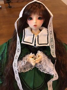 Rating: Safe Score: 0 Tags: 1girl bangs brown_hair doll dress frills green_dress lace lips long_hair long_sleeves looking_at_viewer own_hands_together photo solo suiseiseki User: admin