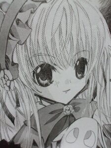 Rating: Safe Score: 0 Tags: 1girl close-up flower greyscale hat image long_hair looking_at_viewer monochrome ribbon shinku simple_background smile solo traditional_media User: admin