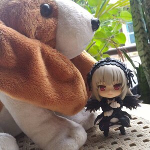 Rating: Safe Score: 0 Tags: 1girl blonde_hair doll dress feathers frills grass hairband photo red_eyes smile solo suigintou tree wings User: admin