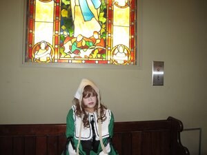 Rating: Safe Score: 0 Tags: 1girl brown_hair closed_eyes dress green_dress hood solo suiseiseki User: admin