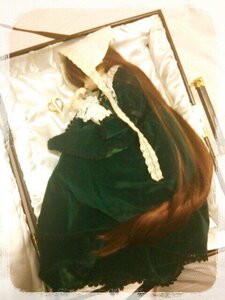 Rating: Safe Score: 0 Tags: 1girl doll dress long_sleeves solo suiseiseki User: admin