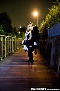 Rating: Safe Score: 0 Tags: 1girl blonde_hair closed_eyes long_hair night outdoors solo standing suigintou User: admin