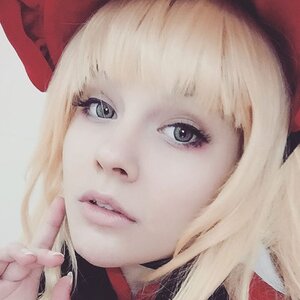 Rating: Safe Score: 0 Tags: 1girl face fingernails hat lips looking_at_viewer nose parted_lips portrait realistic shinku solo white_hair User: admin