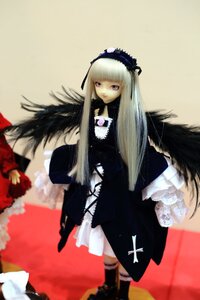 Rating: Safe Score: 0 Tags: 1girl bangs black_wings blurry boots depth_of_field doll dress frills full_body hairband long_hair long_sleeves looking_at_viewer purple_eyes rose silver_hair solo standing suigintou wings User: admin