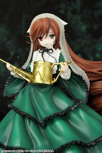 Rating: Safe Score: 0 Tags: 1girl brown_hair doll dress frills green_dress green_eyes heterochromia holding long_hair long_sleeves looking_at_viewer red_eyes solo suiseiseki twintails very_long_hair watering_can User: admin