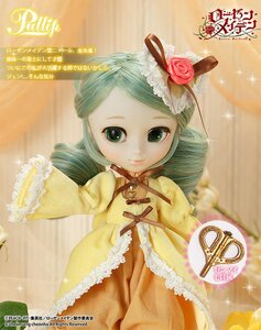 Rating: Safe Score: 0 Tags: 1girl doll dress flower green_eyes green_hair hair_flower hair_ornament kanaria long_sleeves looking_at_viewer red_flower red_rose ribbon rose smile solo sparkle upper_body User: admin