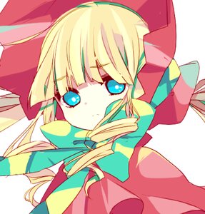 Rating: Safe Score: 0 Tags: 1girl bangs blonde_hair blue_eyes bow capelet closed_mouth dress drill_hair eyebrows_visible_through_hair image long_hair long_sleeves looking_at_viewer shinku simple_background solo striped very_long_hair white_background User: admin