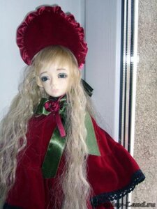 Rating: Safe Score: 0 Tags: 1girl blonde_hair blue_eyes bonnet bow bowtie closed_mouth doll dress expressionless flower long_hair long_sleeves looking_at_viewer red_dress rose shinku solo standing User: admin