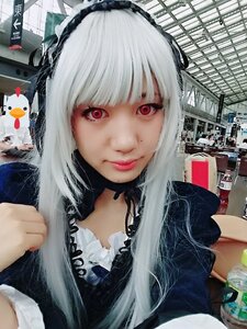 Rating: Safe Score: 0 Tags: 1girl bangs bird blunt_bangs closed_mouth lace lips long_hair looking_at_viewer red_eyes smile solo suigintou upper_body User: admin