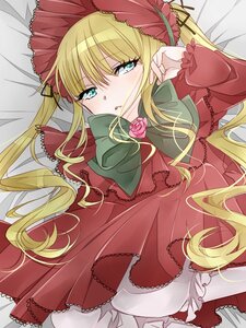 Rating: Safe Score: 0 Tags: 1girl blonde_hair blue_eyes bonnet bow bowtie dress flower image long_hair long_sleeves looking_at_viewer lying on_back rose shinku solo twintails User: admin