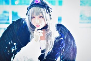 Rating: Safe Score: 0 Tags: 1girl bangs blurry blurry_background closed_mouth depth_of_field flower gothic_lolita hairband lips lolita_fashion long_hair long_sleeves looking_at_viewer purple_eyes ribbon silver_hair smile solo suigintou upper_body wings User: admin