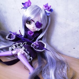 Rating: Safe Score: 0 Tags: 1girl barasuishou doll dress eyepatch flower gothic_lolita lolita_fashion long_hair purple_flower rose solo User: admin