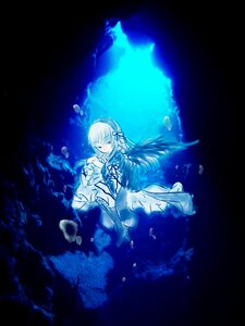 Rating: Safe Score: 0 Tags: 1girl air_bubble bubble detached_sleeves dress hair_ribbon image long_hair ribbon solo suigintou underwater User: admin