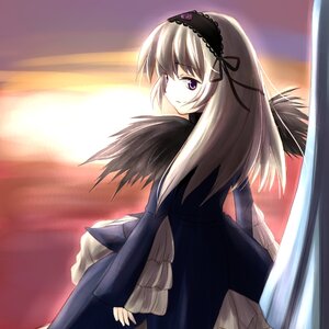 Rating: Safe Score: 0 Tags: 1girl bangs black_dress black_wings closed_mouth dress flower frilled_sleeves frills hairband image lolita_hairband long_hair long_sleeves looking_at_viewer looking_back rose silver_hair sky smile solo suigintou sunset wings User: admin