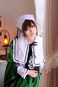 Rating: Safe Score: 0 Tags: 1girl brown_hair dress green_dress lace lips long_sleeves looking_at_viewer ribbon solo suiseiseki veil User: admin