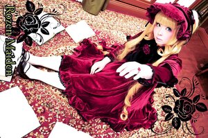 Rating: Safe Score: 0 Tags: 1girl blonde_hair blue_eyes bonnet dress flower frills long_hair red_dress rose shinku solo User: admin