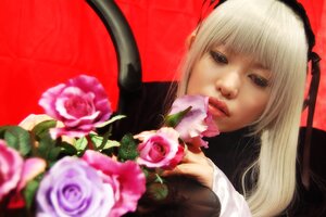 Rating: Safe Score: 0 Tags: 1girl 3d bangs blonde_hair blurry bouquet depth_of_field flower hairband lips long_hair photo pink_flower pink_rose purple_rose realistic red_rose rose solo suigintou white_rose User: admin