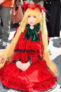 Rating: Safe Score: 0 Tags: 1girl blonde_hair blue_eyes bow dress flower head_out_of_frame jewelry lips long_hair red_dress ring shinku sitting solo very_long_hair User: admin